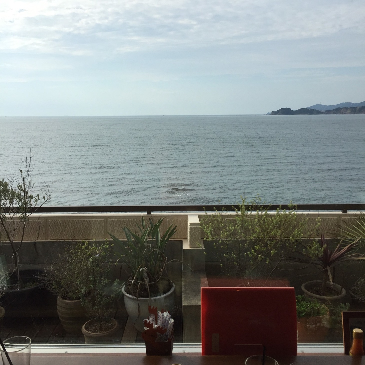 海を見ながら癒しの時間を 和歌山おすすめカフェ4選