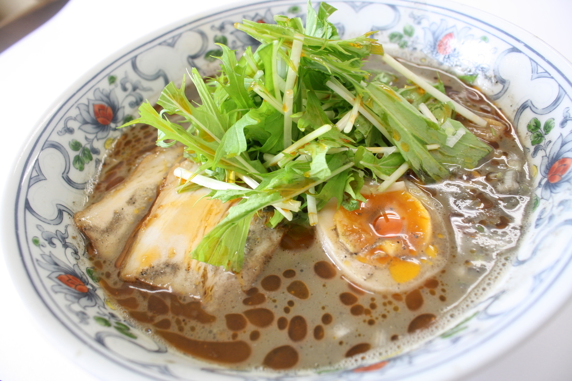 ②タンタン麺（1080円）