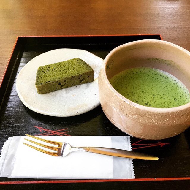 Tea time のんびり のんびりカヌー｜星野リゾート トマム【公式】｜グリーンシーズン