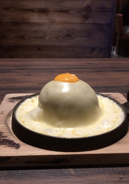 口コミ一覧 肉 チーズ まほろバル 栄 名古屋 バル バール 食べログ