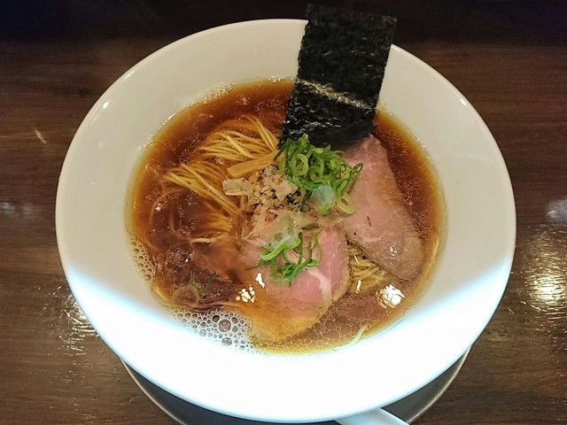 ラーメンラカン>